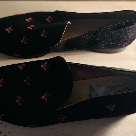 Sam Edelman Black Loafers with Pink Embroidery - Picture 2 of 4